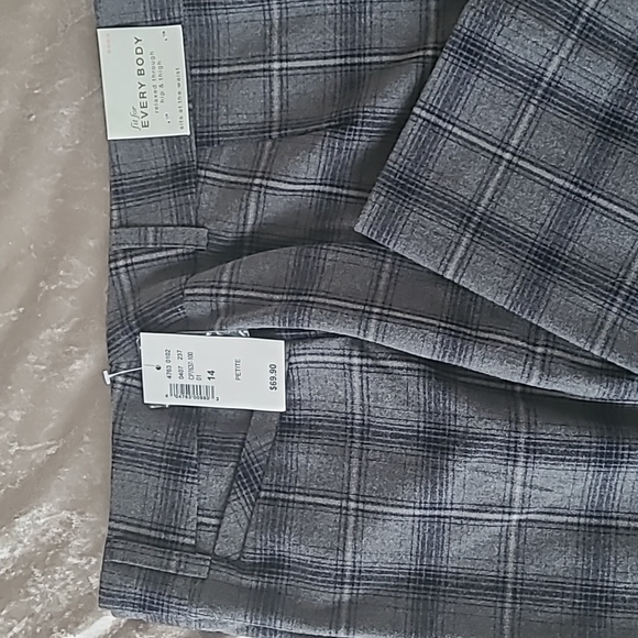 cleo, Size 14 Petite fit for EVERY BODY pants - Picture 2 of 4